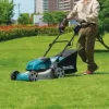 Makita DLM460PT2 Akku-Rasenmäher 2 x 18 V/ 5,0 Ah, 2 Akkus + Doppelladegerät, Blau - Image 3
