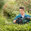 Bosch Akku-Heckenschere UniversalHedgeCut 18V-50 (1 Akku 2,5 Ah, 18-Volt-System, Messerlänge 50 cm, im Karton) - Image 8
